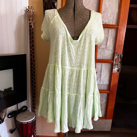 We The Free light green oversized babydoll Sz L - Picture 1 of 5